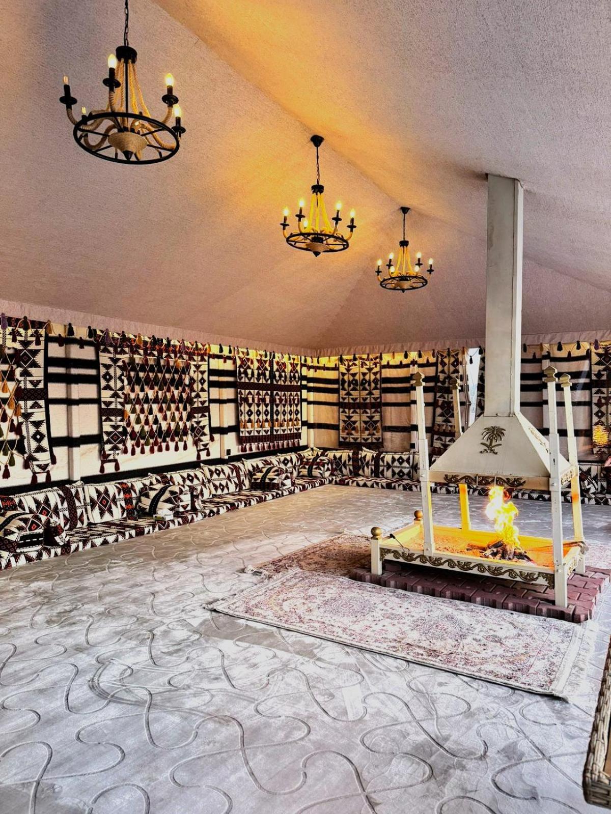 Golden Sayf Alula Hotel อาลูลา ภายนอก รูปภาพ